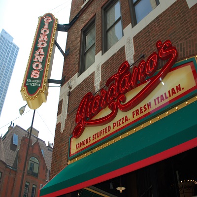 Lunch at Giordano’s, for some famous Chicago deep dish pizza
