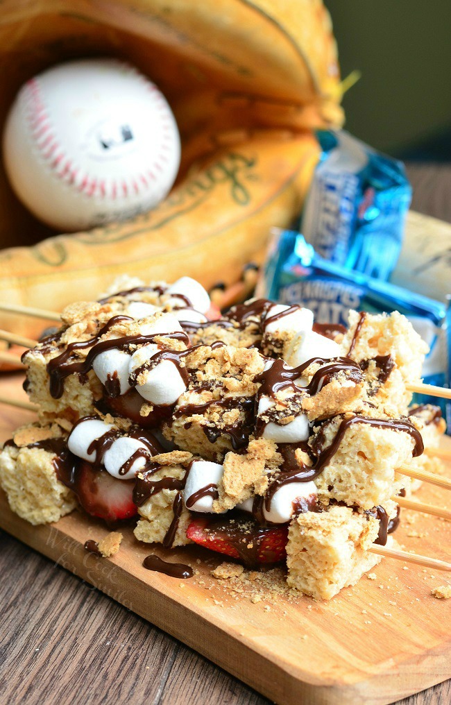 Click here to see Will Cook For Smile's recipe for S'mores Strawberry Rice Krispie Kebabs</a 